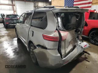 2018 Toyota Sienna XLE with VIN 5TDDZ3DC9JS207322, listed as a Copart auction lot 85513894 with 91,441 mi miles and Salvage Title. Bid and sale history available at carsss.com. Image 2.