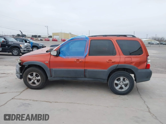 2006 Mazda Tribute i with VIN 4F2YZ02Z96KM08546, listed as a IAAI auction lot 41554299 with Not Provided miles and . Bid and sale history available at carsss.com. Image 14.