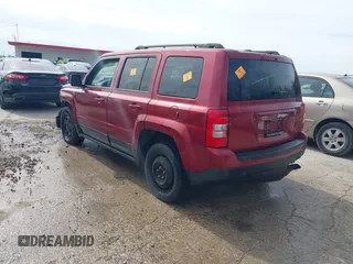 2015 Jeep Patriot Sport with VIN 1C4NJPBB3FD361332, listed as a IAAI auction lot 41691132 with Not Provided miles. Bid and sale history available at carsss.com. Image 3.