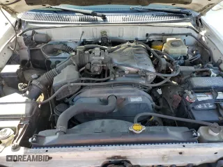2002 Toyota 4Runner Limited with VIN JT3GN87R729001135, listed as a Copart auction lot 48630925 with 185,915 mi miles and Clean Title. Bid and sale history available at carsss.com. Image 12.