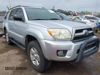 2007 Toyota 4Runner SR5 with VIN JTEZU14R378067211, listed as a IAAI auction lot 41781896 with 237,509 mi miles. Bid and sale history available at carsss.com. Image 1.