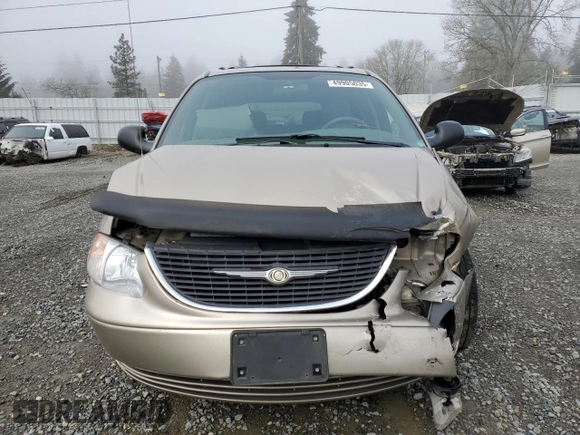 2003 Chrysler Town & Country EX with VIN 2C4GP74L73R136160, listed as a Copart auction lot 49905035 with 135,495 mi miles and Salvage Title. Bid and sale history available at carsss.com. Image 5.