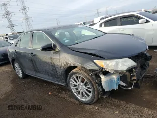 2013 Toyota Camry L with VIN 4T1BF1FK6DU286792, listed as a Copart auction lot 42999995 with 139,185 mi miles and Salvage Title. Bid and sale history available at carsss.com. Image 4.