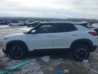 2021 Chevrolet TrailBlazer LT with VIN KL79MPS21MB116642, listed as a IAAI auction lot 41303421 with 92,917 mi miles. Bid and sale history available at carsss.com. Image 13.