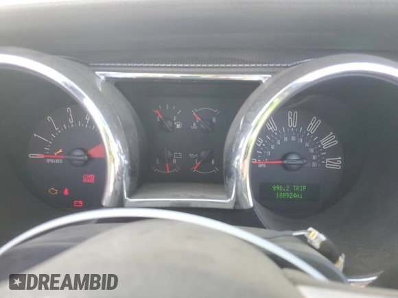 2007 Ford Mustang Deluxe with VIN 1ZVHT84N275199884, listed as a Copart auction lot 46511415 with 180,924 mi miles and Clean Title. Bid and sale history available at carsss.com. Image 9.