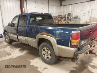 2000 Chevrolet Silverado 1500 LS with VIN 2GCEK19T0Y1274947, listed as a IAAI auction lot 42042066 with 200,262 mi miles. Bid and sale history available at carsss.com. Image 3.