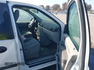 2006 Ford Freestar Cargo with VIN 2FTZA54666BA49436, listed as a IAAI auction lot 41640956 with 52,792 mi miles. Bid and sale history available at carsss.com. Image 5.