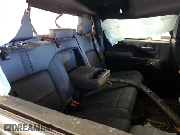 2022 Chevrolet Silverado 3500HD High Country with VIN 1GC4YVEY9NF165555, listed as a Copart auction lot 57947164 with 46,706 mi miles and Salvage Title. Bid and sale history available at carsss.com. Image 10.