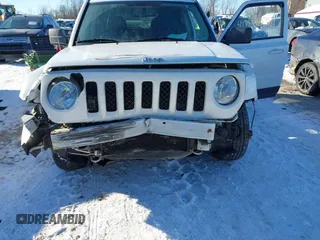 2015 Jeep Patriot High Altitude with VIN 1C4NJRAB4FD381232, listed as a IAAI auction lot 41289384 with 121,581 mi miles and . Bid and sale history available at DreamBid. Image 6.