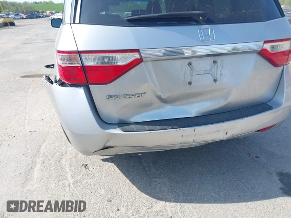 2011 Honda Odyssey EX с VIN 5FNRL5H48BB030855, выставлен на аукционе IAAI как лот 42241890 с пробегом 204 552 миль миль и . История ставок и продаж доступна на DreamBid. Изображение 6.