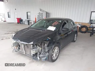 2019 Nissan Sentra SV z VIN 3N1AB7AP1KL611912, wystawiony jako IAAI lot #41474550 z przebiegiem 117 483 mil mil oraz . Historia ofert i sprzedaży dostępna na DreamBid. Obrazek 6.