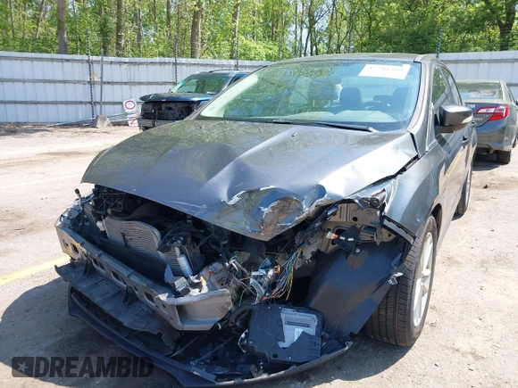 2017 Ford Focus SE с VIN 1FADP3FE2HL244170, выставлен на аукционе IAAI как лот 42281389 с пробегом 45 402 миль миль и . История ставок и продаж доступна на DreamBid. Изображение 18.