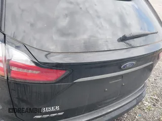 2020 Ford Edge SEL с VIN 2FMPK3J91LBB63617, выставлен на аукционе IAAI как лот 41697412 с пробегом 45 352 миль миль и . История ставок и продаж доступна на DreamBid. Изображение 16.