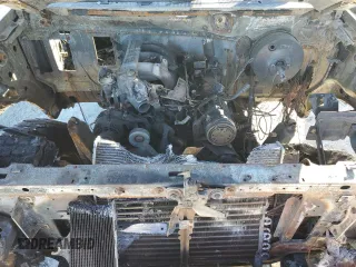 1993 Ford F-250 z VIN 2FTHF26H5PCB36444, wystawiony jako Copart lot #81555984 z przebiegiem Nie podano mil oraz Nie do naprawy • Non repairable. Historia ofert i sprzedaży dostępna na DreamBid. Obrazek 11.