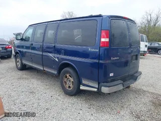 2004 Chevrolet Express Passenger with VIN 1GBFG15T441159106, listed as a IAAI auction lot 41999210 with 245,286 mi miles. Bid and sale history available at carsss.com. Image 3.
