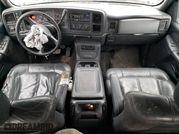 2001 Chevrolet Silverado 3500 LS with VIN 1GCJK33G81F166788, listed as a Copart auction lot 43693315 with 428,170 mi miles and Salvage Title. Bid and sale history available at carsss.com. Image 8.