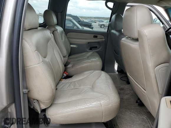 2001 GMC Yukon XL SLT with VIN 1GKEC16TX1J227121, listed as a Copart auction lot 78088954 with 153,978 mi miles and Salvage Title. Bid and sale history available at carsss.com. Image 11.