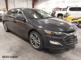 2022 Chevrolet Malibu LT with VIN 1G1ZD5STXNF113080, listed as a IAAI auction lot 39247206 with 59,913 mi miles. Bid and sale history available at carsss.com. Image 1.