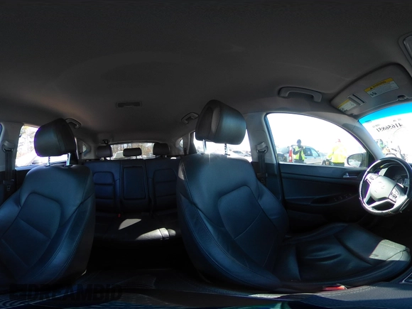 2016 Hyundai Tucson Limited with VIN KM8J33A26GU075023, listed as a IAAI auction lot 41656851 with 125,277 mi miles and . Bid and sale history available at DreamBid. Image 19.