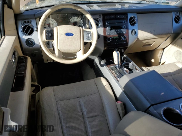 2012 Ford Expedition XLT с VIN 1FMJU1J56CEF22689, выставлен на аукционе Copart как лот 82852054 с пробегом 168 563 миль миль и Списание • Salvage title. История ставок и продаж доступна на DreamBid. Изображение 8.