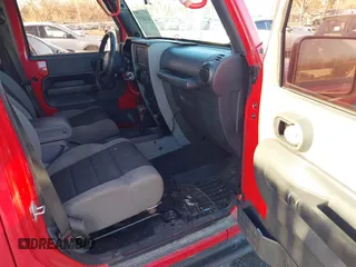 2007 Jeep Wrangler Unlimited X with VIN 1J4GA39137L104767, listed as a IAAI auction lot 41348113 with 175,353 mi miles and . Bid and sale history available at DreamBid. Image 5.