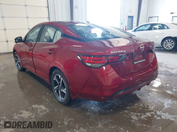 2024 Nissan Sentra SV with VIN 3N1AB8CV1RY366107, listed as a IAAI auction lot 41714847 with 7,983 mi miles and . Bid and sale history available at DreamBid. Image 3.