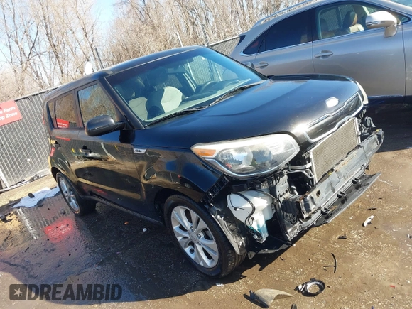 2015 Kia Soul + with VIN KNDJP3A5XF7199554, listed as a IAAI auction lot 41667397 with 138,819 mi miles. Bid and sale history available at carsss.com. Image 1.