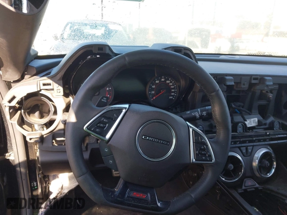 2019 Chevrolet Camaro 1SS z VIN 1G1FE1R73K0144199, wystawiony jako IAAI lot #41428221 z przebiegiem Nie podano mil oraz . Historia ofert i sprzedaży dostępna na DreamBid. Obrazek 14.