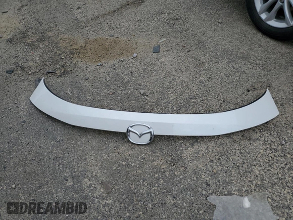 2020 Mazda CX-5 Touring z VIN JM3KFBCM8L1789067, wystawiony jako Copart lot #54953015 z przebiegiem 134 306 mil mil oraz Nie do naprawy • Non repairable. Historia ofert i sprzedaży dostępna na DreamBid. Obrazek 13.