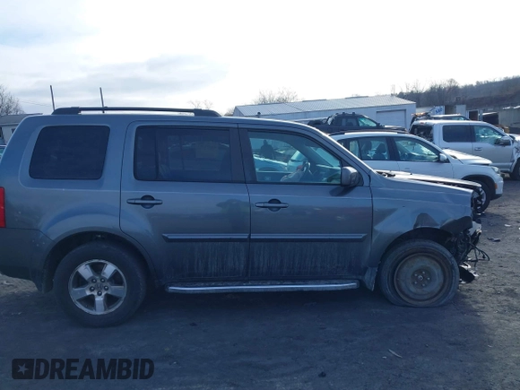 2011 Honda Pilot EX with VIN 5FNYF4H4XBB008594, listed as a IAAI auction lot 41619594 with 171,237 mi miles. Bid and sale history available at carsss.com. Image 13.