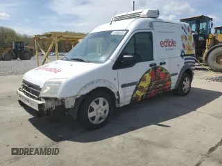2012 Ford Transit Connect XL z VIN NM0LS7AN3CT091551, wystawiony jako Copart lot #52896345 z przebiegiem 168 224 mil mil oraz Szkody całkowita. Historia ofert i sprzedaży dostępna na DreamBid. Obrazek 1.