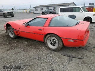 1985 Chevrolet Corvette with VIN 1G1YY0787F5112113, listed as a Copart auction lot 76953684 with 140,063 mi miles and Salvage Title. Bid and sale history available at carsss.com. Image 2.