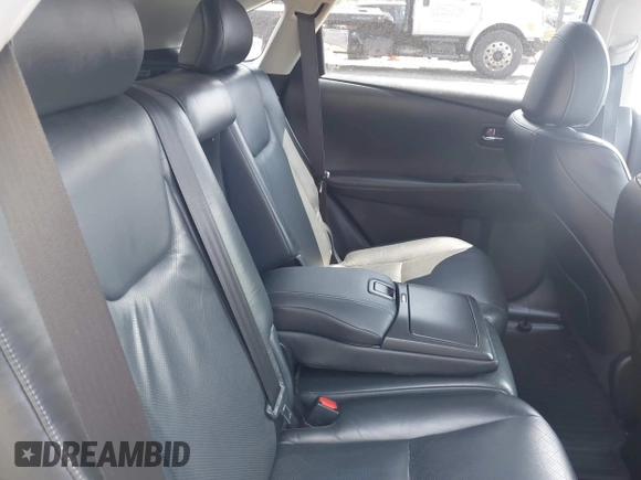 2015 Lexus RX 350 z VIN JTJBK1BA9F2483576, wystawiony jako IAAI lot #42769057 z przebiegiem 185 200 mil mil oraz . Historia ofert i sprzedaży dostępna na DreamBid. Obrazek 8.