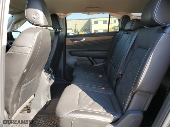 2024 Volkswagen Atlas 2.0T SE w/Technology with VIN 1V2WR2CA4RC546357, listed as a Copart auction lot 88926325 with 12,928 mi miles and Salvage Title. Bid and sale history available at carsss.com. Image 11.