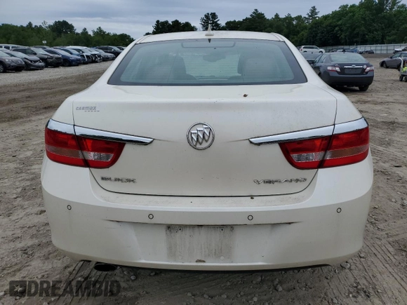 2014 Buick Verano Group z VIN 1G4PS5SK9E4160152, wystawiony jako Copart lot #62270045 z przebiegiem 32 242 mil mil oraz Czysty tytuł • Clean title. Historia ofert i sprzedaży dostępna na DreamBid. Obrazek 6.
