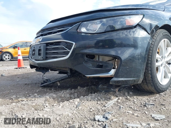 2017 Chevrolet Malibu LT with VIN 1G1ZE5ST0HF117785, listed as a IAAI auction lot 41813904 with 163,384 mi miles and . Bid and sale history available at DreamBid. Image 6.