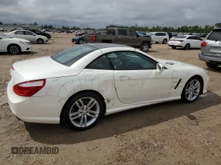 2013 Mercedes-Benz SL-Class SL 550 with VIN WDDJK7DA1DF005260, listed as a Copart auction lot 70228374 with 84,058 mi miles and Salvage Title. Bid and sale history available at carsss.com. Image 3.