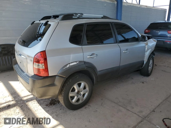 2005 Hyundai Tucson GLS with VIN KM8JN72D75U084148, listed as a Copart auction lot 52252555 with 171,233 mi miles and Salvage Title. Bid and sale history available at carsss.com. Image 3.