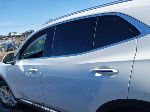 2021 Buick Envision Preferred with VIN LRBAZLR45MD041450, listed as a IAAI auction lot 41820633 with 36,722 mi miles and . Bid and sale history available at DreamBid. Image 14.