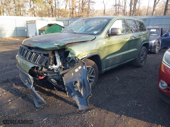 2019 Jeep Grand Cherokee Trailhawk with VIN 1C4RJFLG8KC822501, listed as a IAAI auction lot 41445574 with 94,742 mi miles. Bid and sale history available at carsss.com. Image 17.