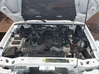 2006 Ford Ranger XLT with VIN 1FTZR45E76PA41525, listed as a IAAI auction lot 41565126 with 185,961 mi miles. Bid and sale history available at carsss.com. Image 10.