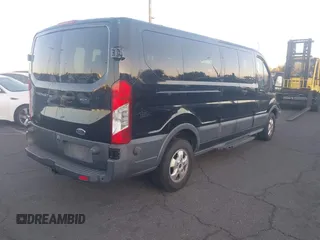 2017 Ford Transit XL с VIN 1FBZX2ZM8HKB08231, выставлен на аукционе IAAI как лот 41422653 с пробегом Не указан миль и . История ставок и продаж доступна на DreamBid. Изображение 4.