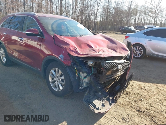 2018 Kia Sorento LX V6 with VIN 5XYPGDA53JG425123, listed as a IAAI auction lot 41639091 with 171,736 mi miles. Bid and sale history available at carsss.com. Image 1.