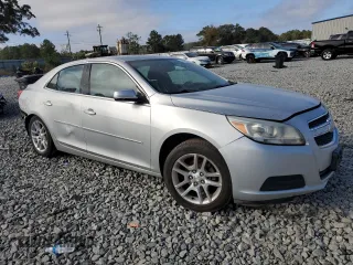 2013 Chevrolet Malibu LT with VIN 1G11C5SA4DF121902, listed as a Copart auction lot 77942074 with 137,686 mi miles and Salvage Title. Bid and sale history available at DreamBid. Image 4.