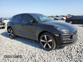 2023 Porsche Macan with VIN WP1AA2A55PLB13358, listed as a Copart auction lot 53840845 with 6,544 mi miles and Salvage Title. Bid and sale history available at carsss.com. Image 4.