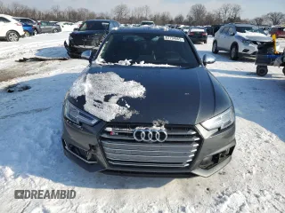 2018 Audi S4 Prestige z VIN WAUC4AF44JA127683, wystawiony jako Copart lot #87794065 z przebiegiem 95 729 mil mil oraz Szkoda całkowita • Salvage title. Historia ofert i sprzedaży dostępna na DreamBid. Obrazek 5.