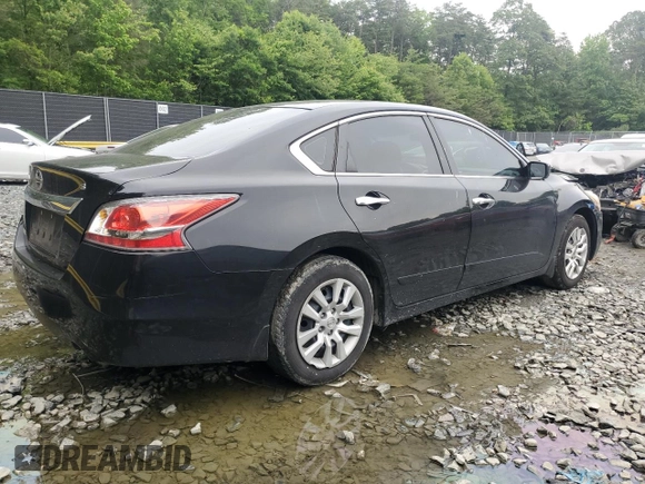 2015 Nissan Altima 2.5 z VIN 1N4AL3AP4FC458341, wystawiony jako Copart lot #59024385 z przebiegiem 215 358 mil mil oraz Szkoda całkowita • Salvage title. Historia ofert i sprzedaży dostępna na DreamBid. Obrazek 3.