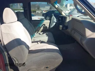 1997 Chevrolet Silverado 1500 with VIN 1GCEK19R4VE261195, listed as a IAAI auction lot 41637380 with 221,662 mi miles and . Bid and sale history available at DreamBid. Image 5.