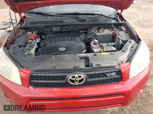 2008 Toyota RAV4 with VIN JTMZK33VX86015219, listed as a IAAI auction lot 41895579 with 136,104 mi miles. Bid and sale history available at carsss.com. Image 10.