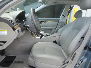 2005 Mercedes-Benz E 500 z VIN WDBUF70J65A615511, wystawiony jako Copart lot #47146855 z przebiegiem 145 221 mil mil oraz Szkoda całkowita • Salvage title. Historia ofert i sprzedaży dostępna na DreamBid. Obrazek 7.